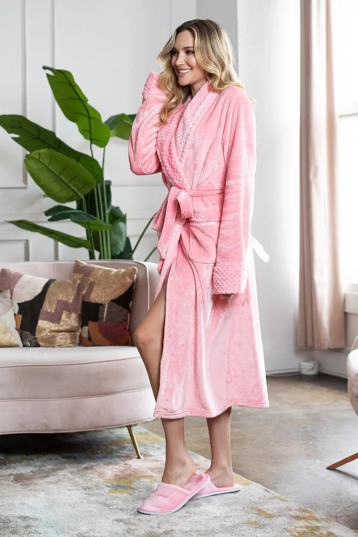 Women's Ultra Soft Plush Bathrobe - Cozy Loungewear Spa Robe