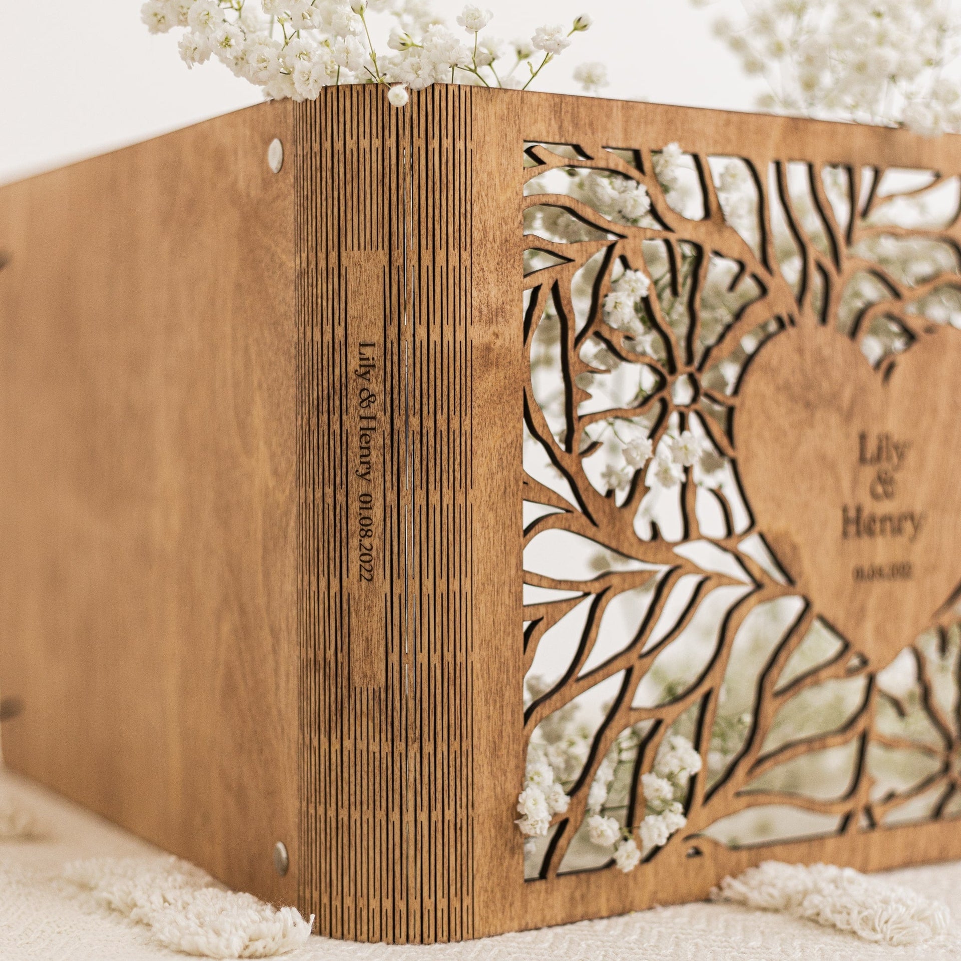 Bloomheart Wooden Photo Album: Rustic Romantic Keepsake Book