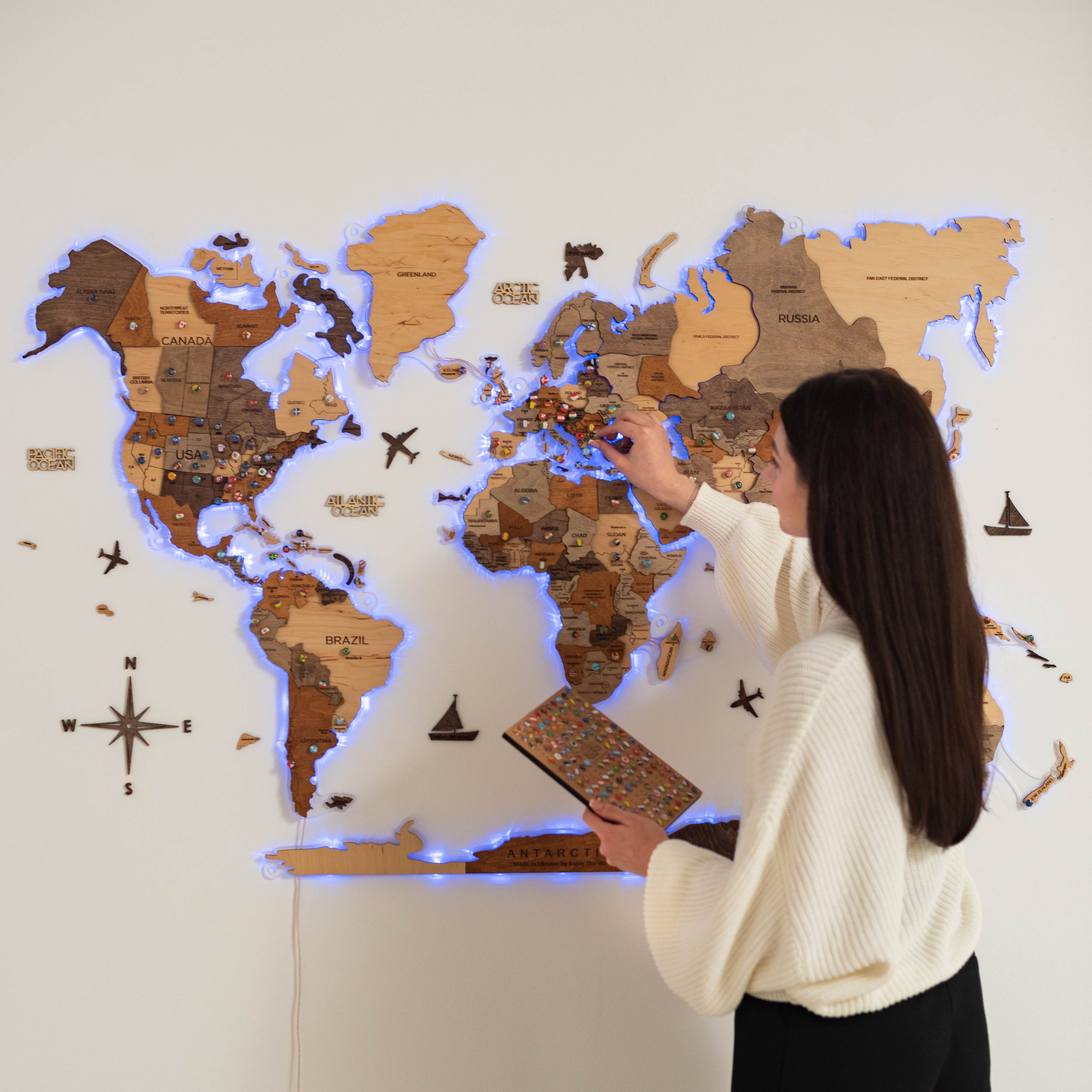 3D LED Wooden World Map Wall Art with Acrylic Background