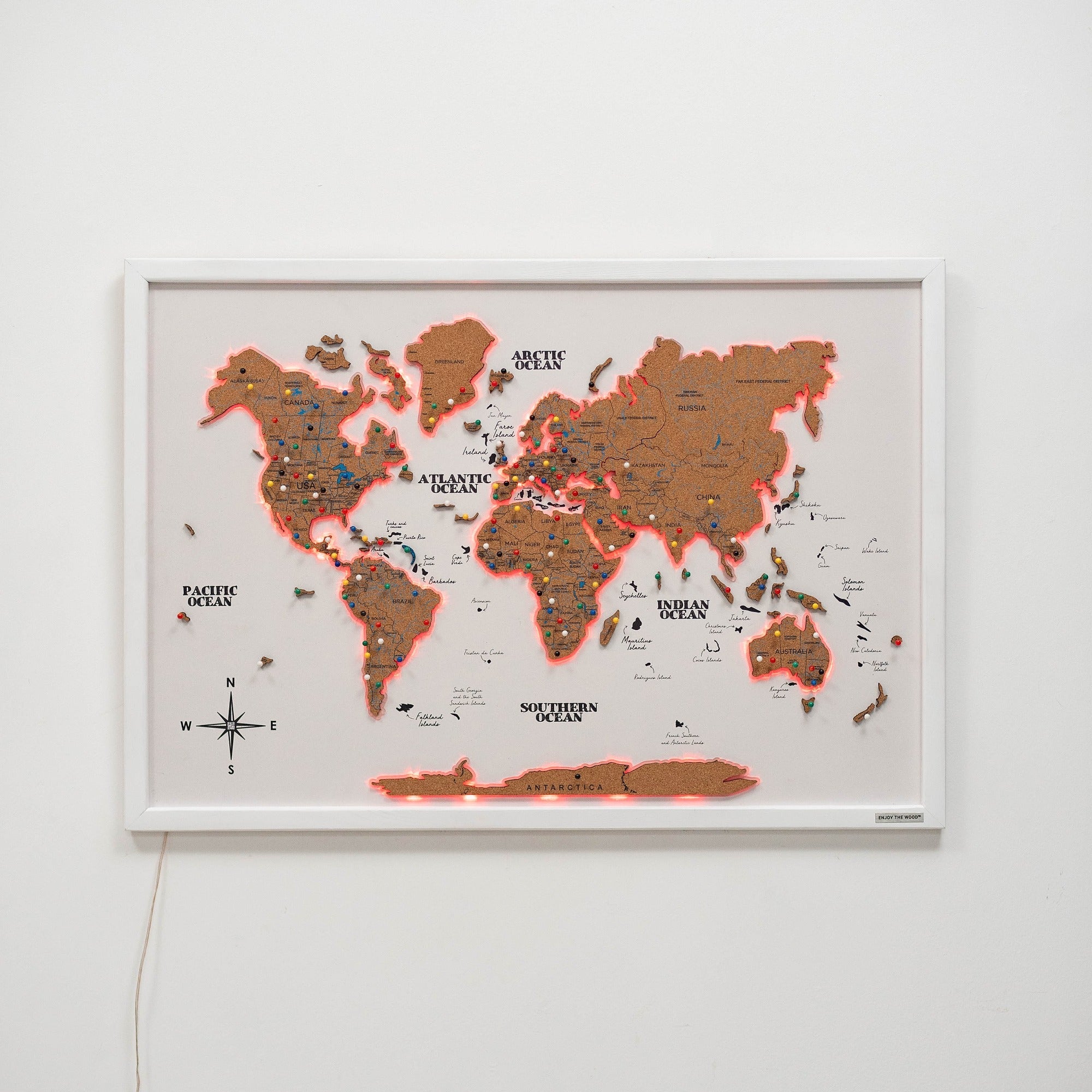 Map on Board LED 2.0 Cork Illuminated World Map Wall Decor