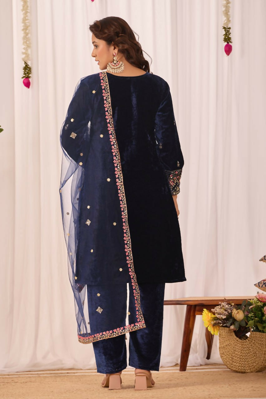 Blue Velvet Kurta Set with Embroidery and Sequence Work