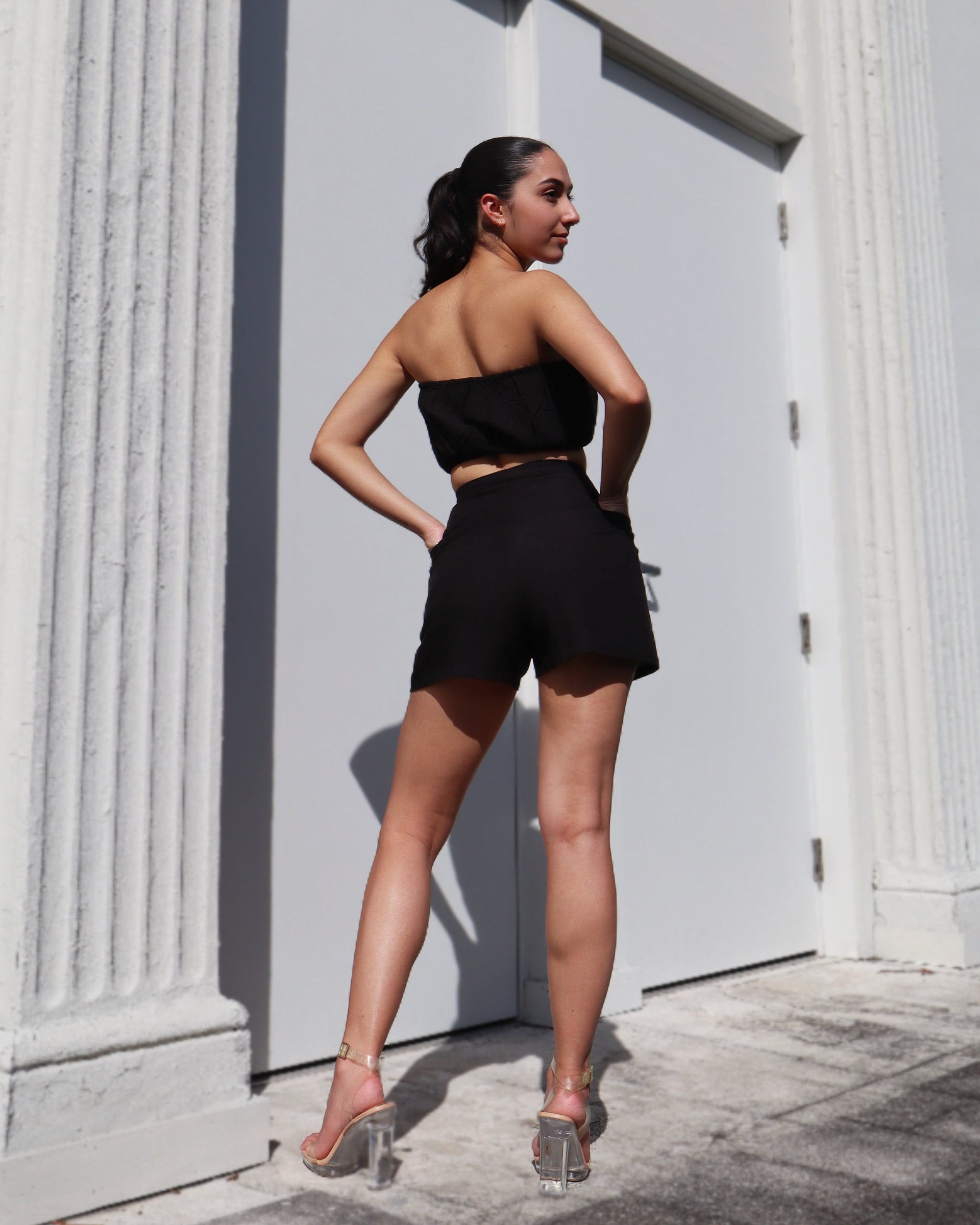Pocket Wrap Short - Linen