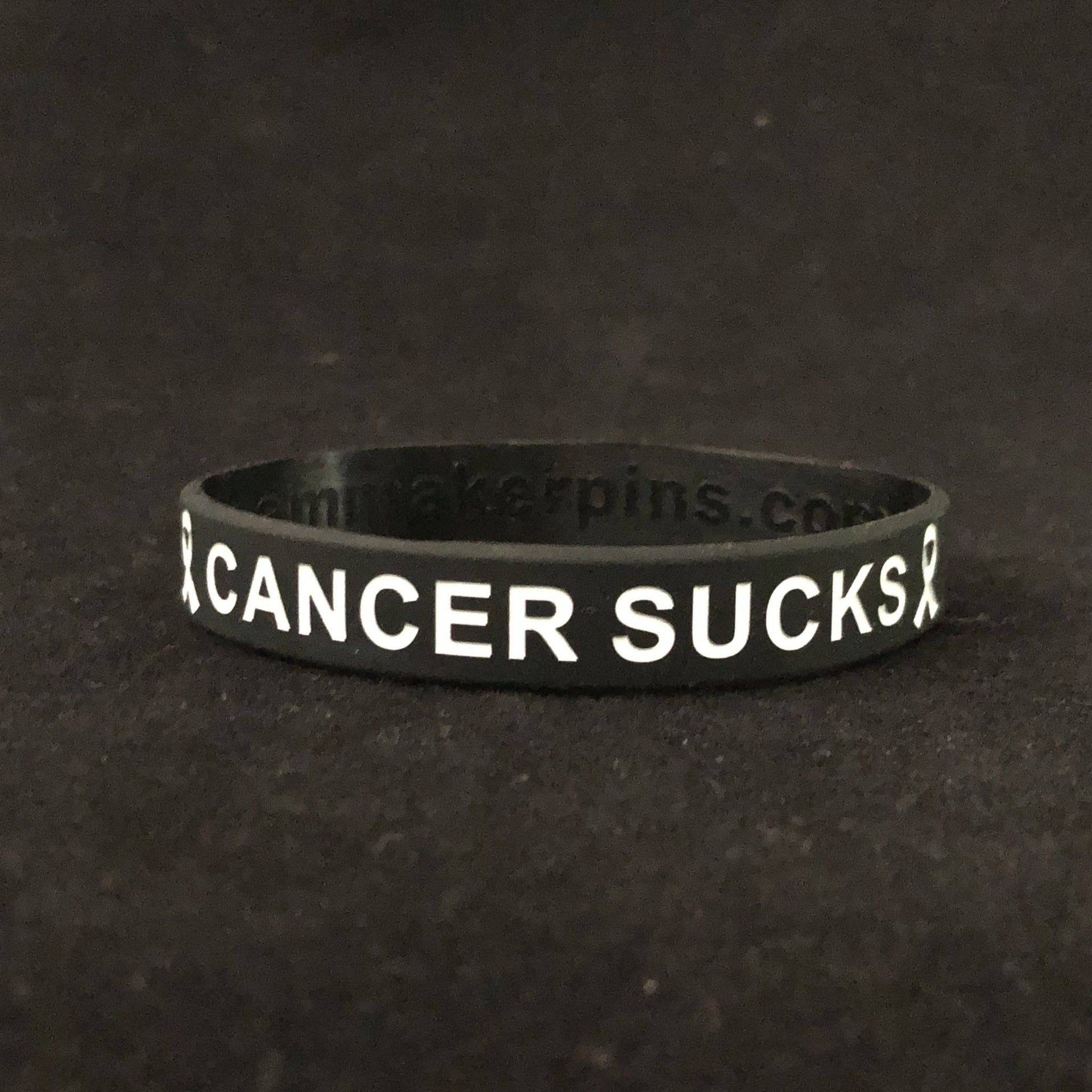 Cancer Sucks Wristband – Black & White Silicone Cancer Awareness Band