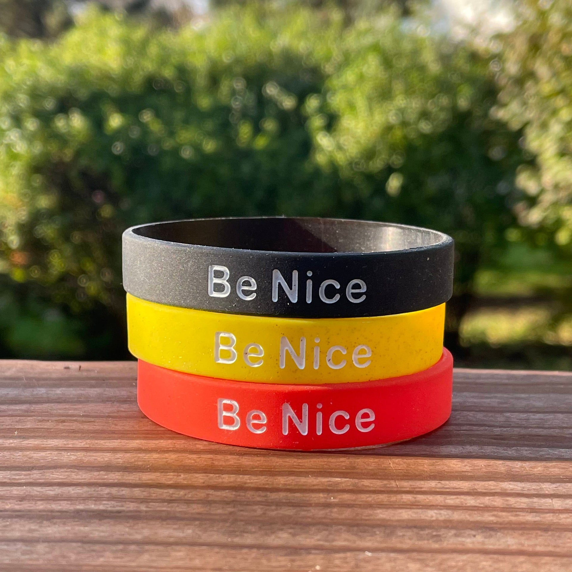 Be Nice Wristband – Silicone Kindness Bracelet with Positive Message Gift