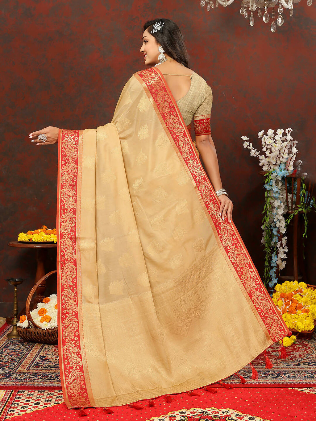 Cream Cotton Saree with Elegant Zari Weaving Design