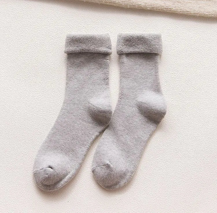 Women's Thick Cotton Thermal Crew Socks for Fall and Winter - Image 13