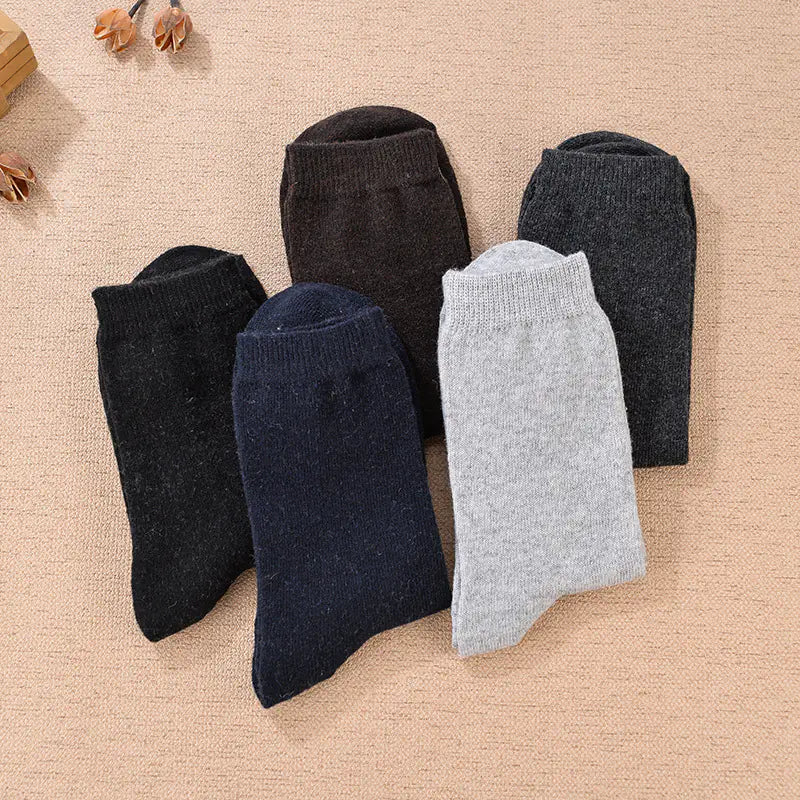 Women's Thick Wool Blend Winter Socks with Heart and Diamond Prints - Image 12