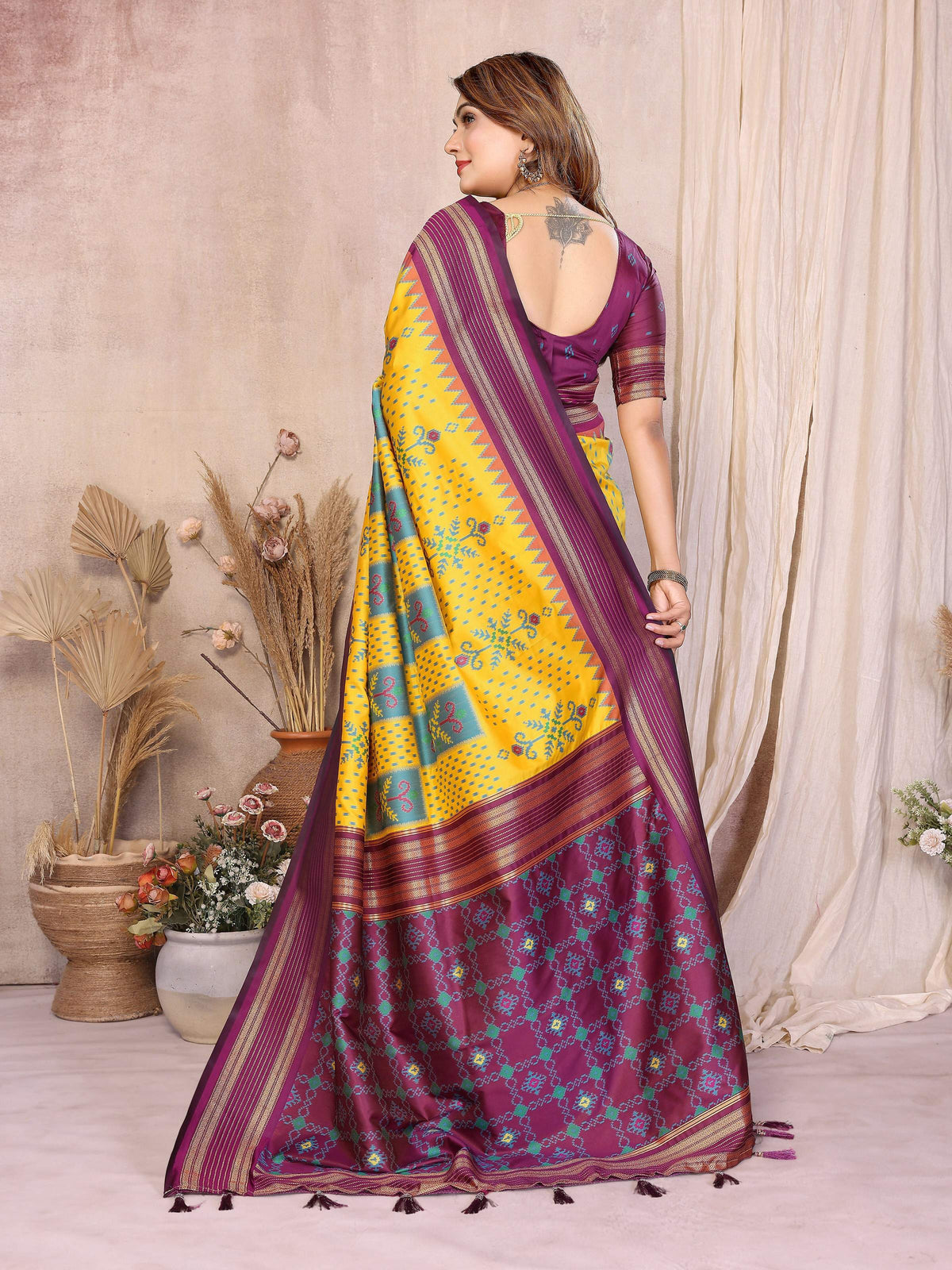 Yellow Soft Silk Weaving Saree for Elegant Occasions