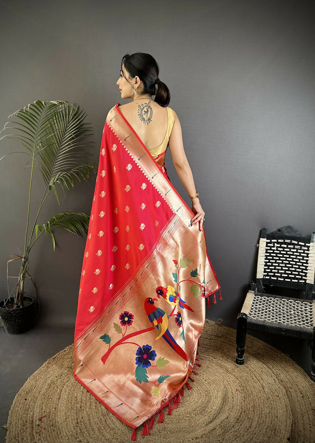 Pink Peacock and Floral Motif Soft Silk Kanchipuram Saree