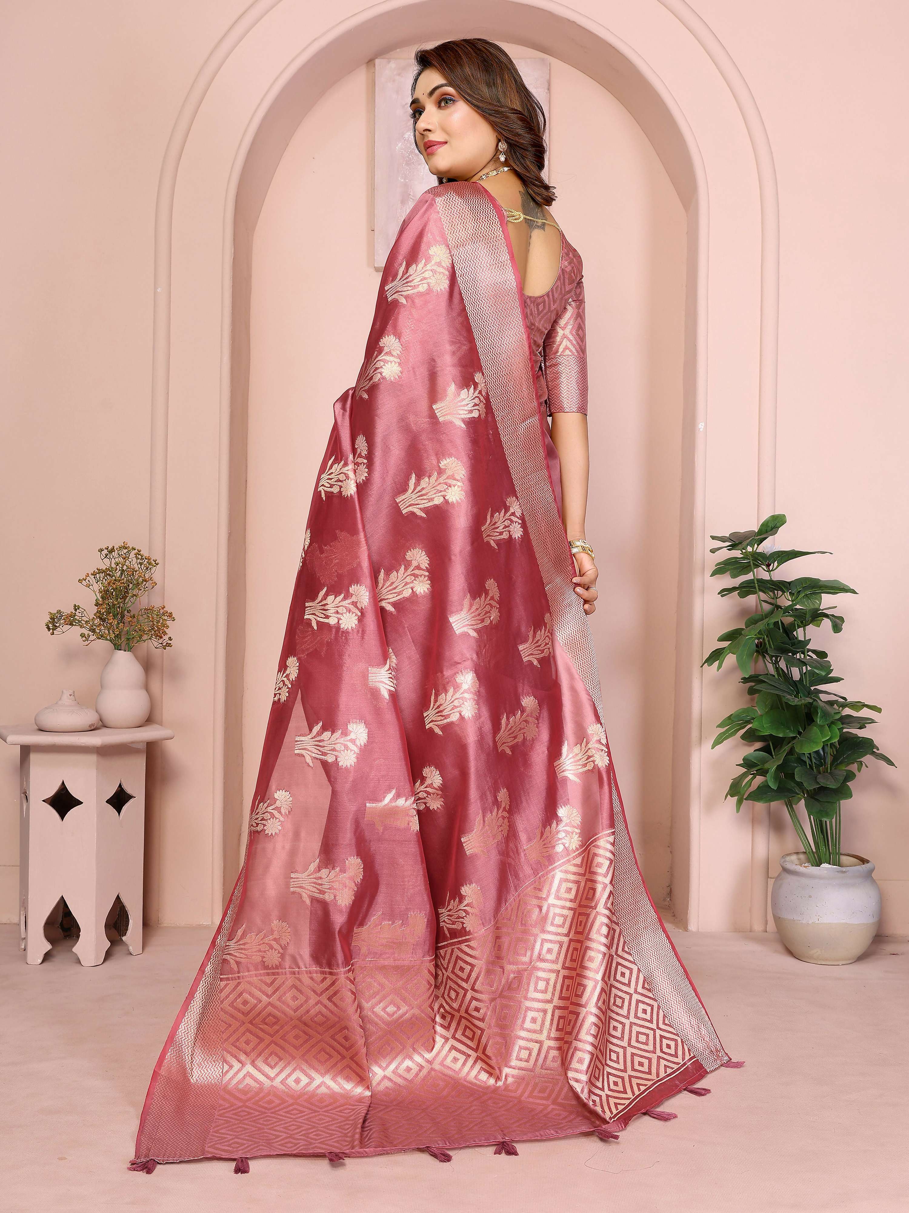 Dusty Rose Soft Organza Silk Weaving Saree with Floral Grace