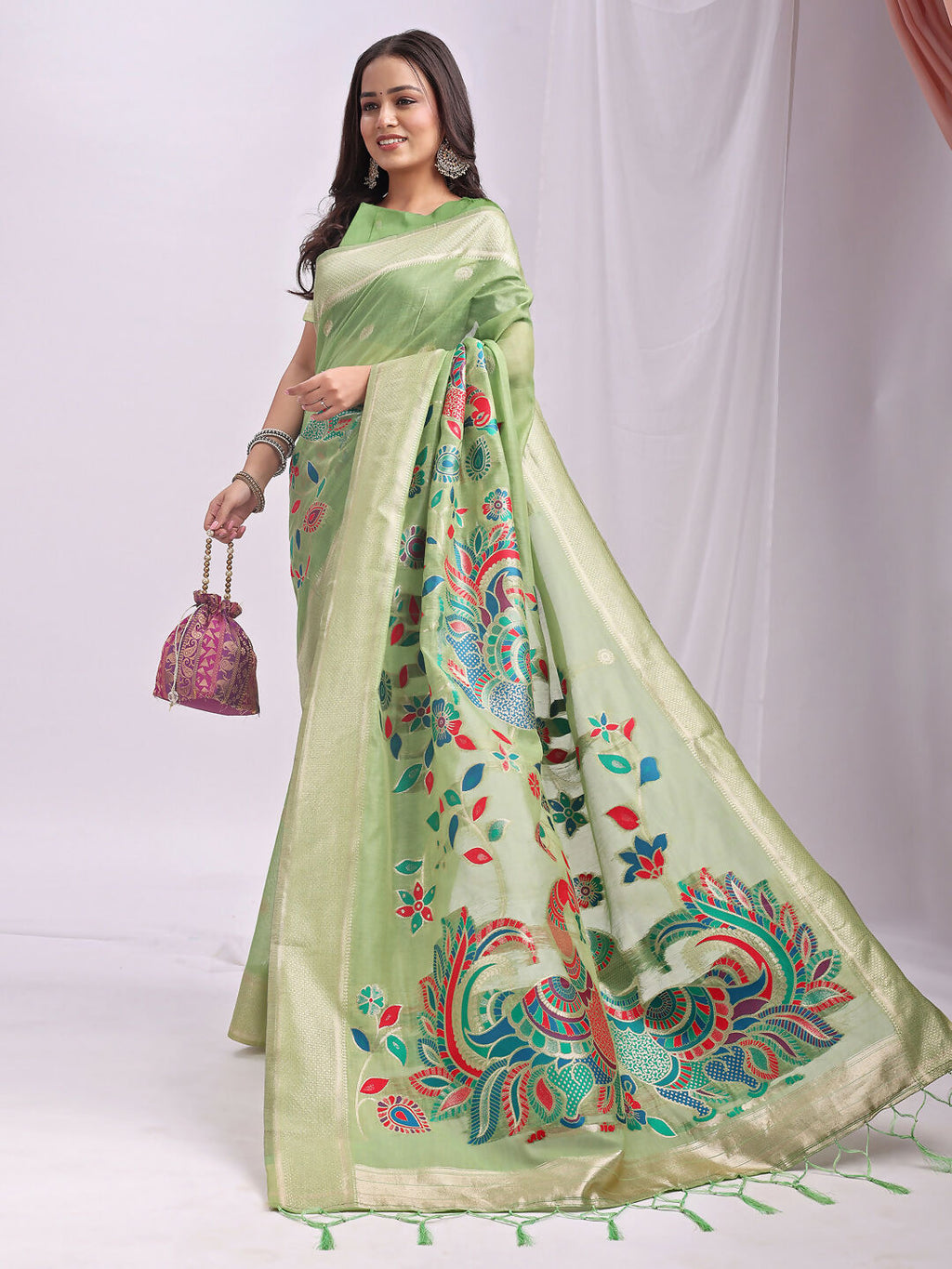Shree Shyam Fashion Linen Cotton Light Green Saree