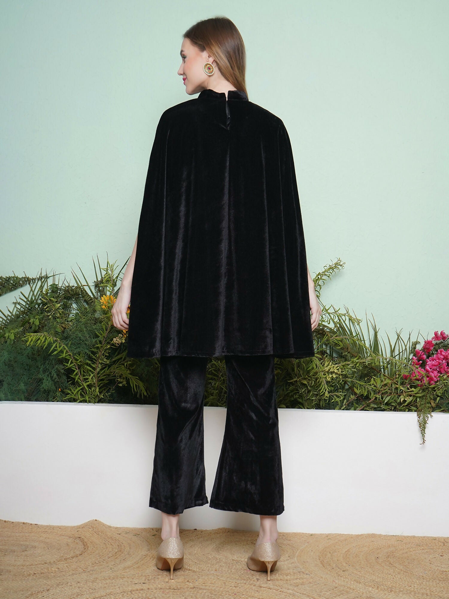 Joban Fashion Black Hand Embellished Cape Style Kurta with Bellbottom Pants
