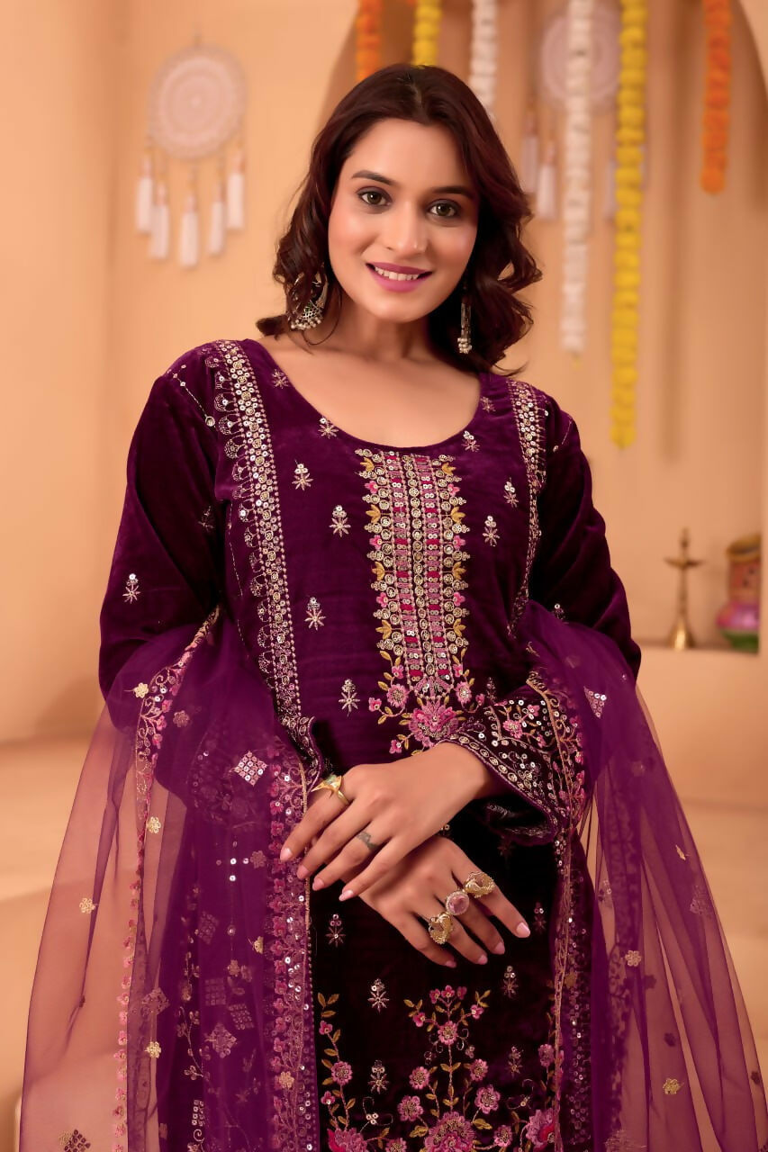 Purple Velvet Embroidered Kurta Set with Sequence Work