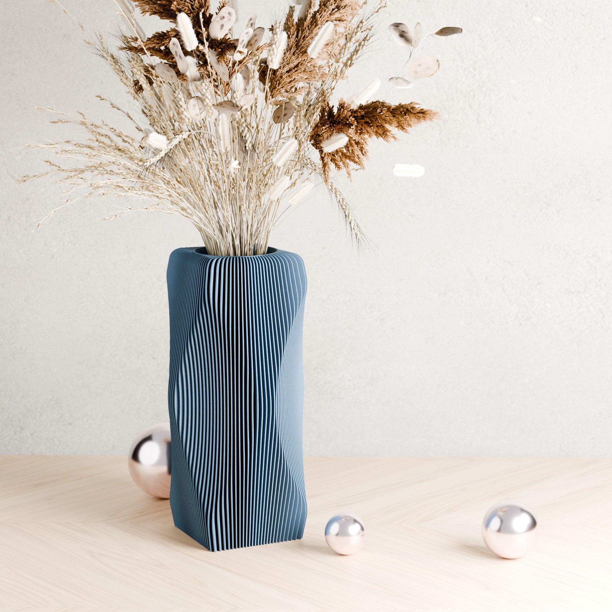 Xenova Vase