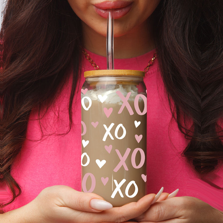 XOXO Glass Can Cup 20oz with Bamboo Lid and Glass Straw - Image 14