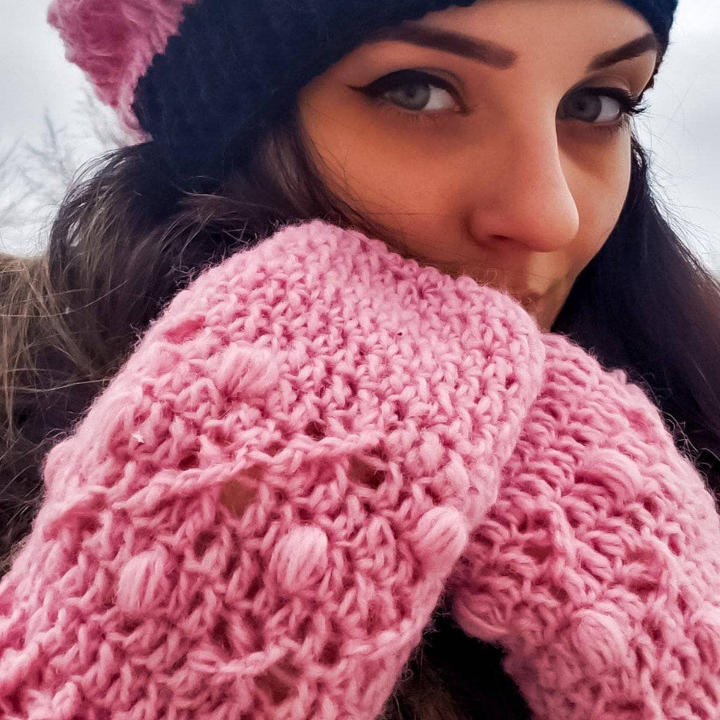 X's and O's Beanie and Mittens Crochet Pattern for Winter