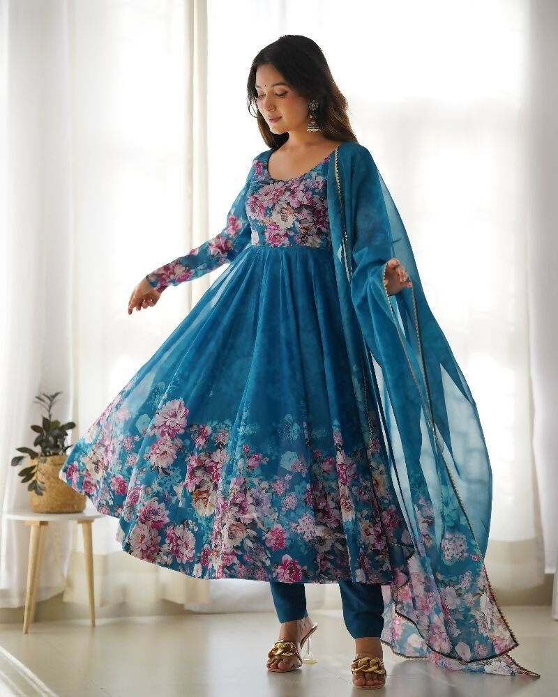 Rama Organza Kurta Set with Sequin Embroidery Work