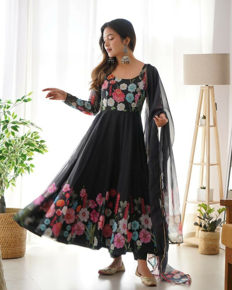 Black Kurta Set in Organza with Sequin Embroidery and Cotton Bottom