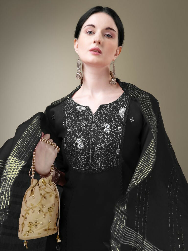 Women's Black Cotton Blend Embroidered & Lace Kurta Set