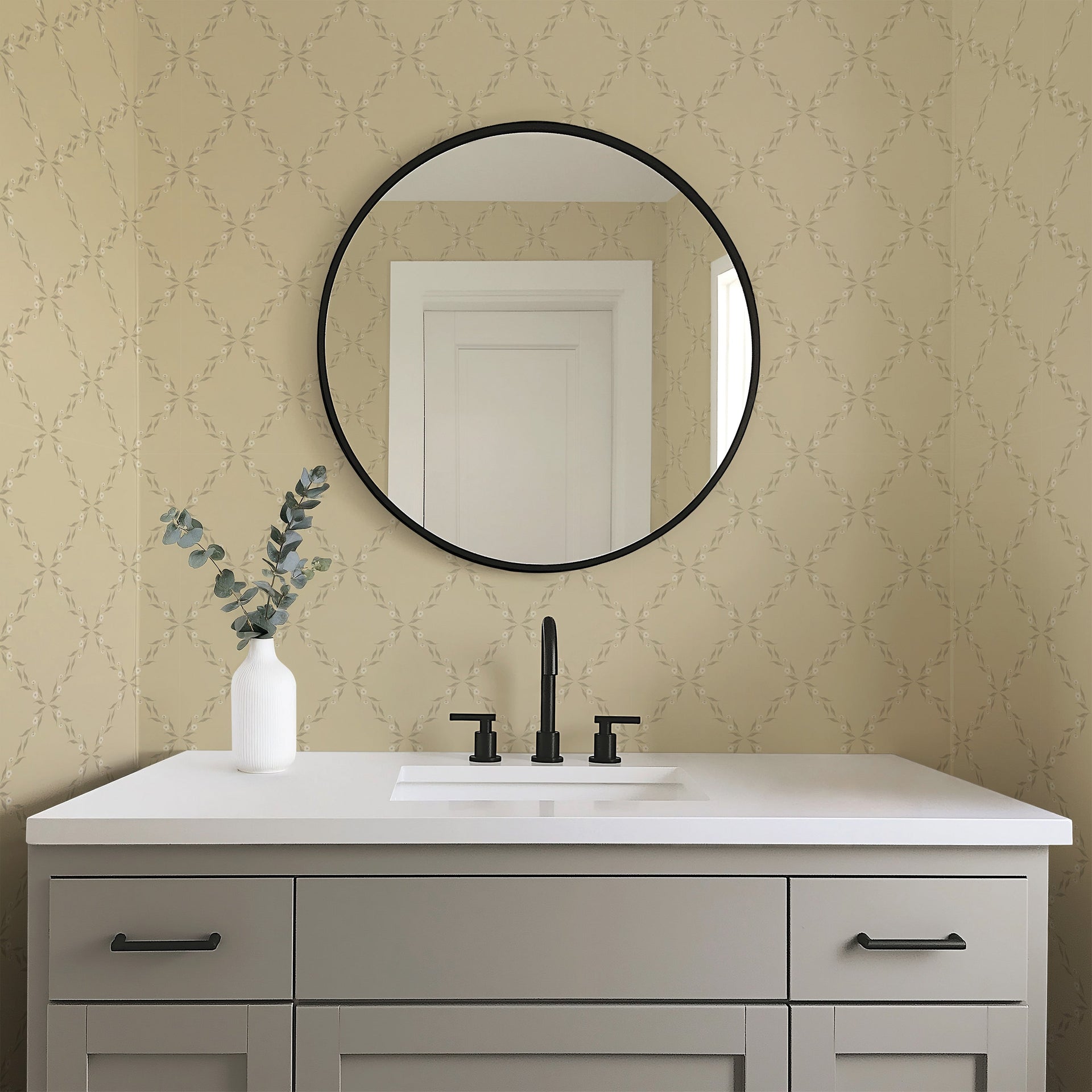 Leela Geometric Wallpaper in Beige and Brown Traditional