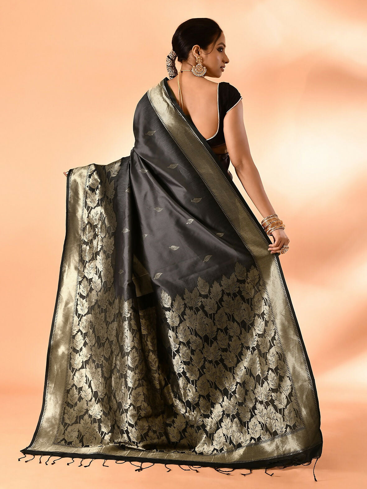 Grey & Black Plain Banarasi Silk Saree with Weaving Border