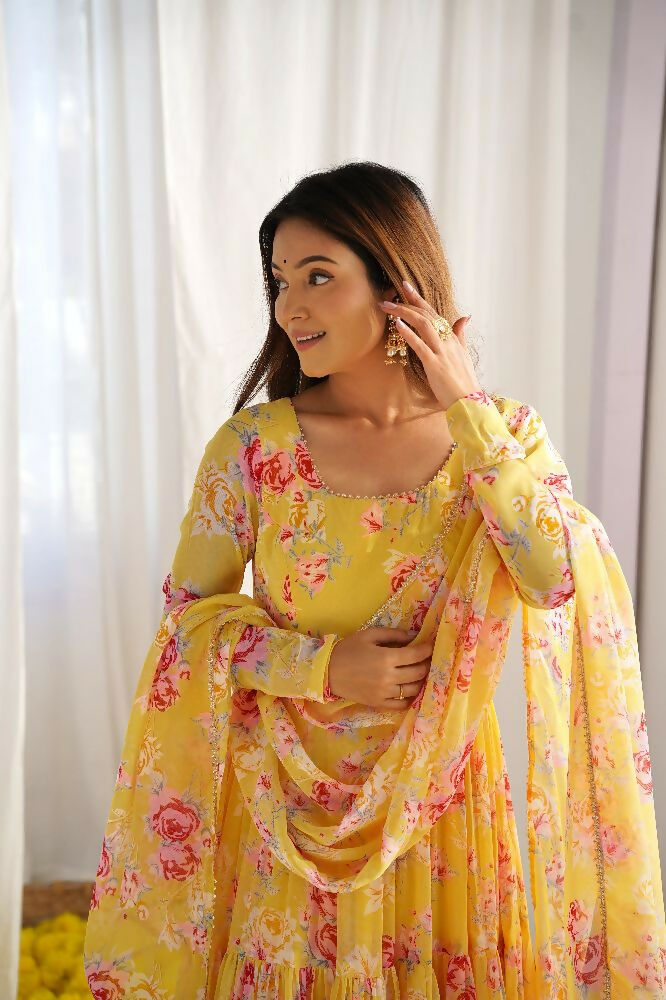 Yellow Georgette Kurta Set with Intricate Sequence Embroidery