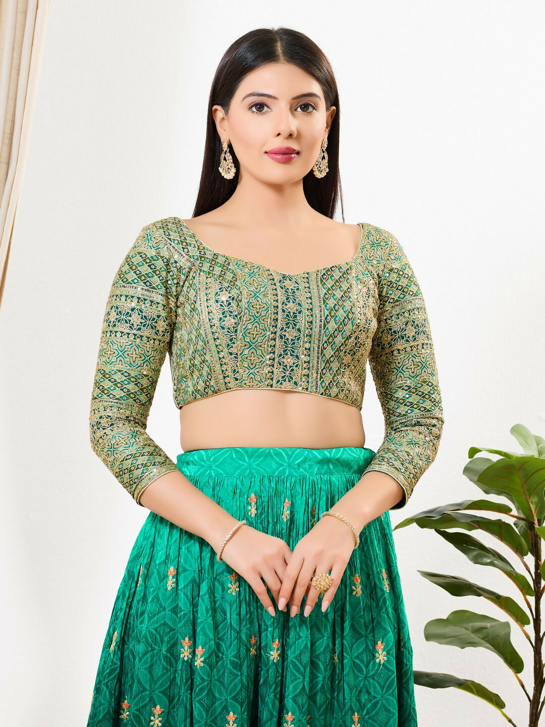 Green Multi silk blouse with sweetheart neck and 3/4 sleeves
