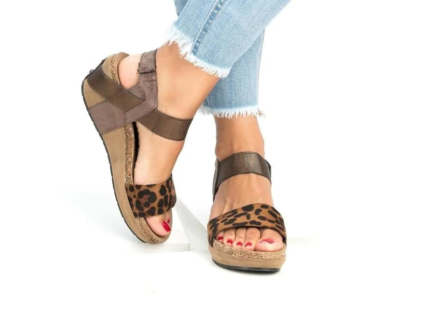 Women's Comfortable Wedge Sandals with Cork Look Midsole - Image 42